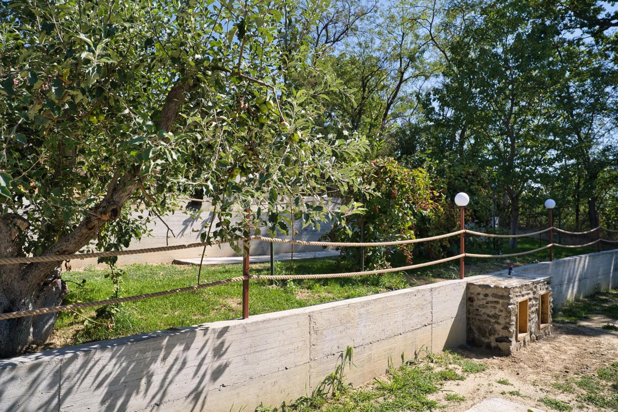 Perla Argesului, Ciubar, Piscina, Lift, Gratar, Cabana, Pensiuni, Hotel Cazare Transfagarasan Curtea De Arges Albestii de Arges Exterior foto